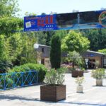 Entrée du camping caravaning Domaine de Gil en Ardèches